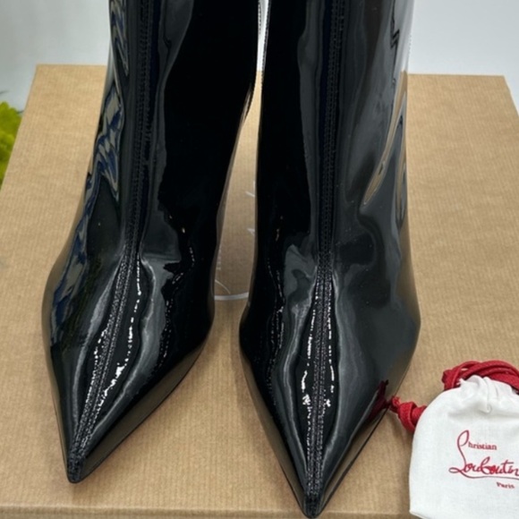 Women’s Christian Louboutin Sporty Kate booty ! Size 38 - Picture 5 of 6